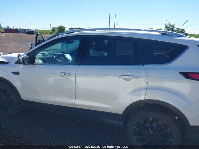 Продаж на аукціоні авто 2017 Ford Escape Titanium, vin: 1FMCU9J90HUD68469, номер лоту: 12612567
