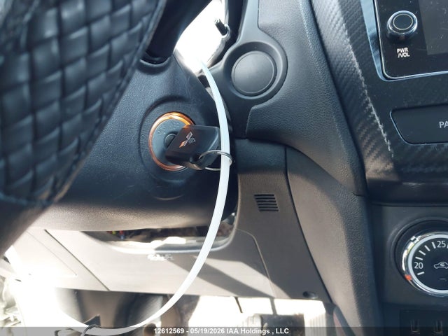 JA4AJ3AU0KU602522 Mitsubishi RVR SE