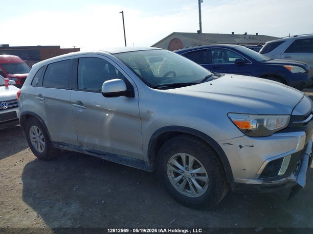 JA4AJ3AU0KU602522 Mitsubishi RVR SE