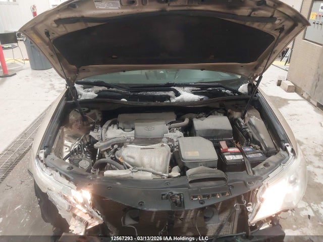 12567293 :رقم المزاد ، 4T1BF1FK7CU526253 vin ، 2012 Toyota Camry Se/le/xle مزاد بيع