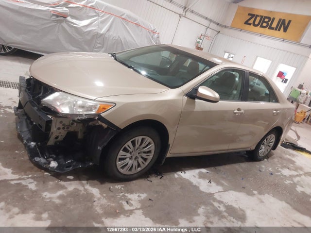 12567293 :رقم المزاد ، 4T1BF1FK7CU526253 vin ، 2012 Toyota Camry Se/le/xle مزاد بيع