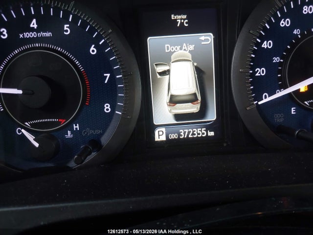 5TDDK3DC9FS099912 Toyota Sienna Xle/limited