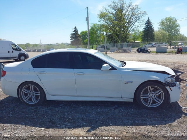 2011 Bmw 550i Xdrive მანქანა იყიდება აუქციონზე, vin: WBAFU9C56BC783298, აუქციონის ნომერი: 12612581