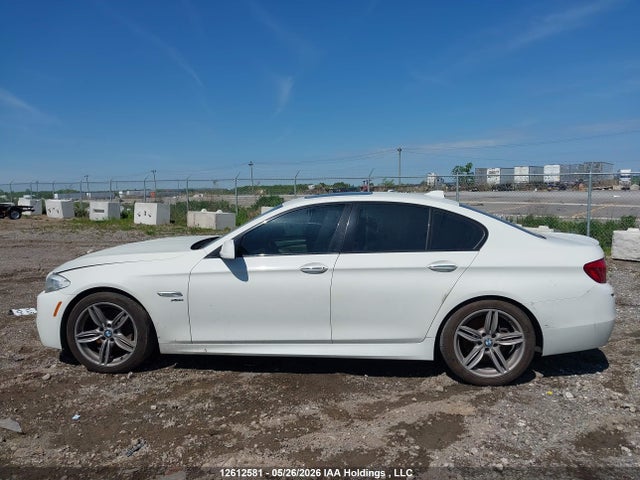 2011 Bmw 550i Xdrive მანქანა იყიდება აუქციონზე, vin: WBAFU9C56BC783298, აუქციონის ნომერი: 12612581