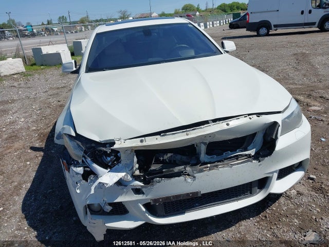 2011 Bmw 550i Xdrive მანქანა იყიდება აუქციონზე, vin: WBAFU9C56BC783298, აუქციონის ნომერი: 12612581