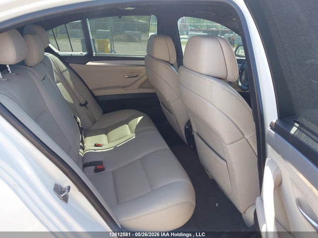 2011 Bmw 550i Xdrive მანქანა იყიდება აუქციონზე, vin: WBAFU9C56BC783298, აუქციონის ნომერი: 12612581