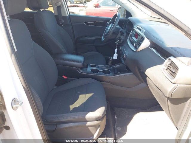 5XYPGDA34GG143127 KIA Sorento
