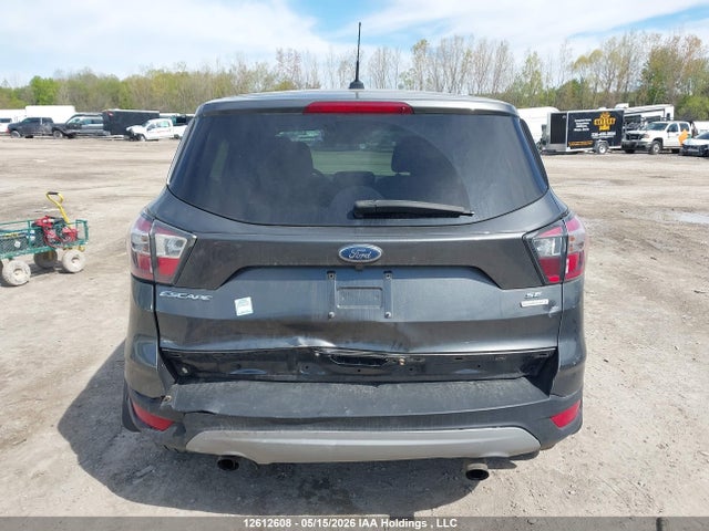 1FMCU0GD4HUA43718 Ford ESCAPE SE