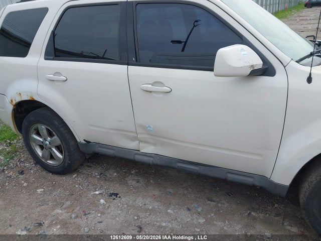2009 Ford Escape Limited მანქანა იყიდება აუქციონზე, vin: 1FMCU94G49KC33213, აუქციონის ნომერი: 12612609