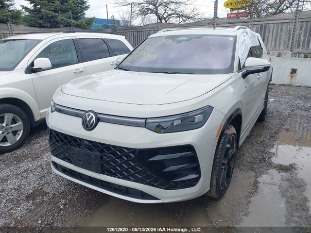 2025 Volkswagen Tiguan Highline R-line მანქანა იყიდება აუქციონზე, vin: 3VVLR7RM9SM068784, აუქციონის ნომერი: 12612620