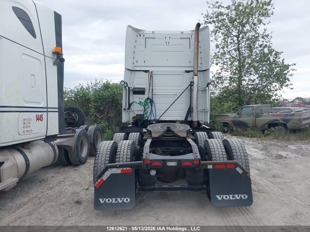 4V4NC9EH5EN171793 Volvo Vn L