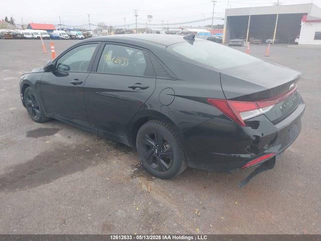 KMHLM4AG6PU507228 Hyundai ELANTRA SEL