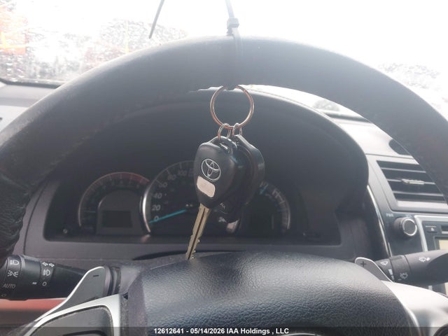 12612641 :رقم المزاد ، 4T1BF1FK1CU577442 vin ، 2012 Toyota Camry Se مزاد بيع
