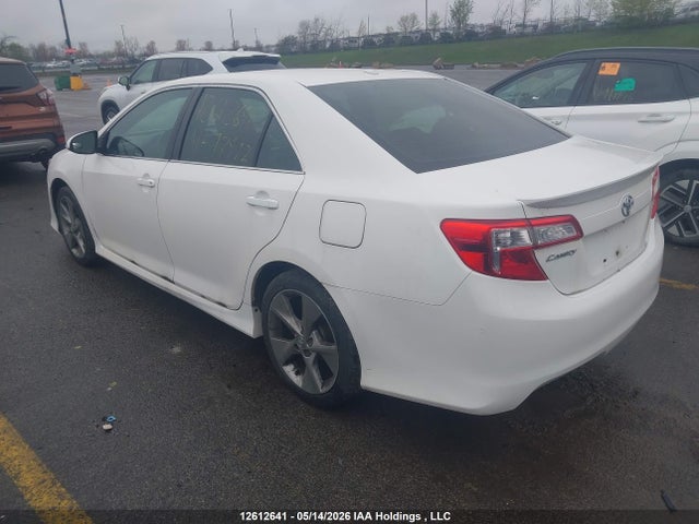 12612641 :رقم المزاد ، 4T1BF1FK1CU577442 vin ، 2012 Toyota Camry Se مزاد بيع