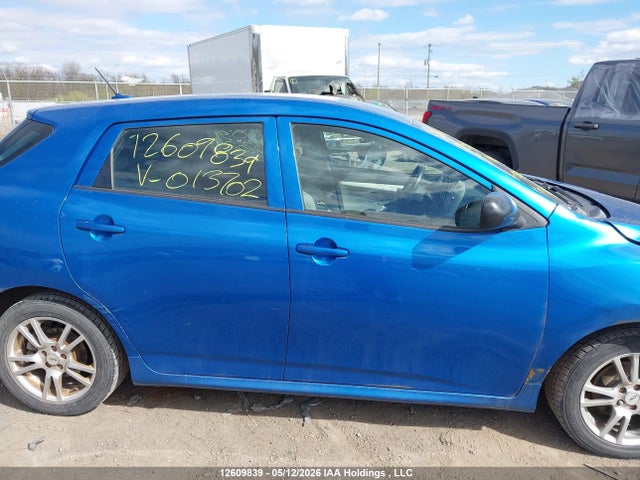 12609839 :رقم المزاد ، 2T1KU40E39C013702 vin ، 2009 Toyota Matrix مزاد بيع