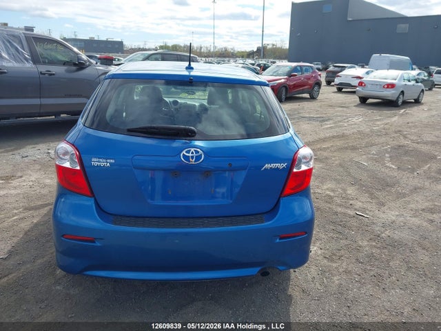 12609839 :رقم المزاد ، 2T1KU40E39C013702 vin ، 2009 Toyota Matrix مزاد بيع