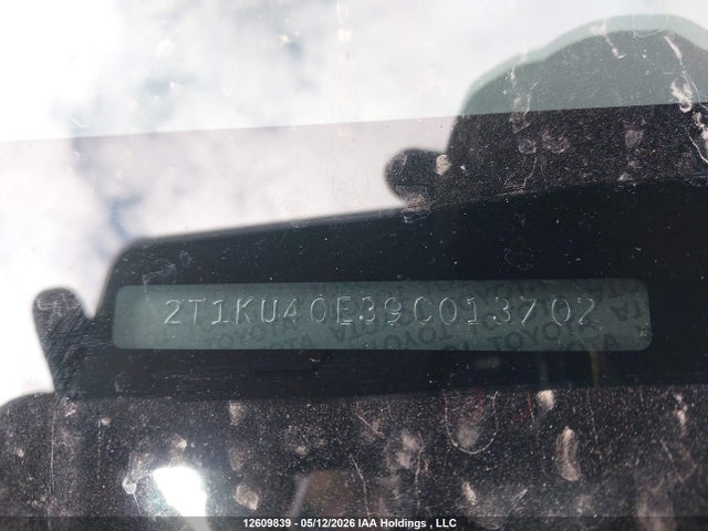 12609839 :رقم المزاد ، 2T1KU40E39C013702 vin ، 2009 Toyota Matrix مزاد بيع
