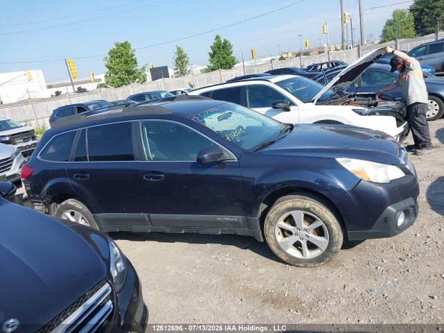 12612696 :رقم المزاد ، 4S4BRGBC2D3220853 vin ، 2013 Subaru Legacy Outback مزاد بيع