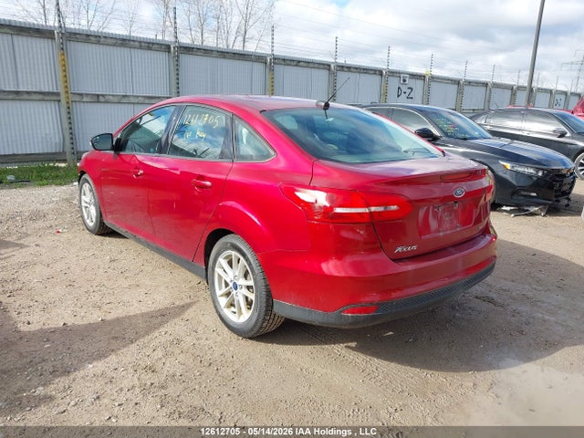 Ford FOCUS SE 2017 1FADP3F25HL273684 Image 3
