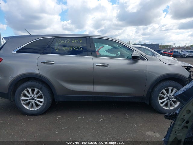 5XYPG4A33KG547805 KIA Sorento 2.4l Lx