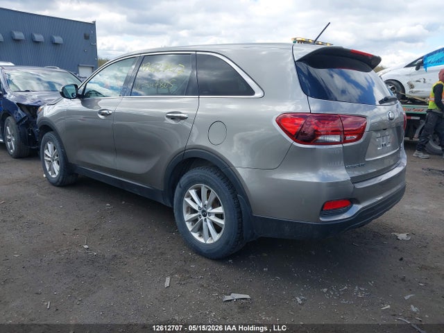5XYPG4A33KG547805 KIA Sorento 2.4l Lx
