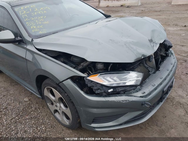 Продаж на аукціоні авто 2019 Volkswagen Jetta Sel, vin: 3VWE57BU6KM211247, номер лоту: 12612709