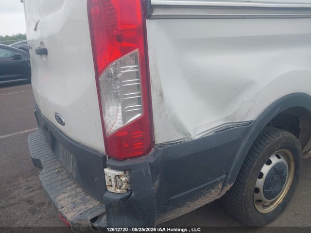 1FTYE1YM5HKA58946 Ford Transit-150