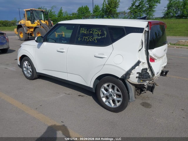 2022 Kia Soul Ex/ex Premium/ex+/gt-line Limited მანქანა იყიდება აუქციონზე, vin: KNDJ33AU3N7175615, აუქციონის ნომერი: 12612724
