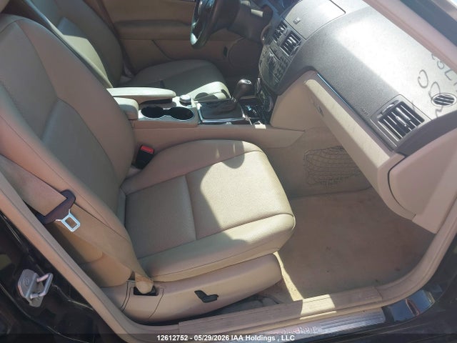 2010 Mercedes-benz C 300 4matic მანქანა იყიდება აუქციონზე, vin: WDDGF8BBXAF447935, აუქციონის ნომერი: 12612752