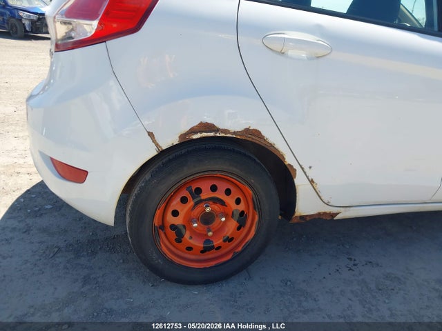 Aukcja sprzedaży 2015 Ford Fiesta Se, vin: 3FADP4EJ2FM119380, numer aukcji: 12612753