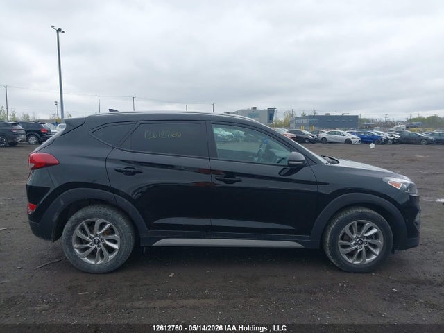 KM8J3CA4XJU733256 Hyundai Tucson