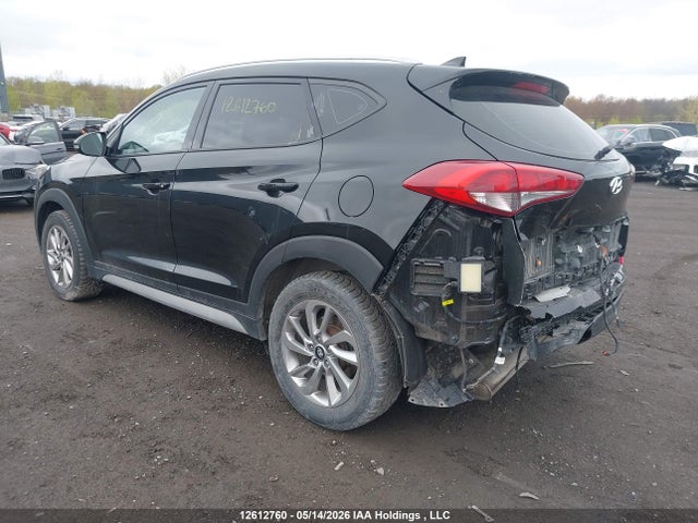 KM8J3CA4XJU733256 Hyundai Tucson
