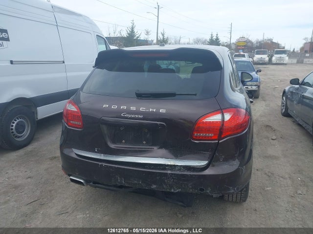 WP1AF2A29ELA39396 Porsche Cayenne Diesel/diesel Platinum Edition