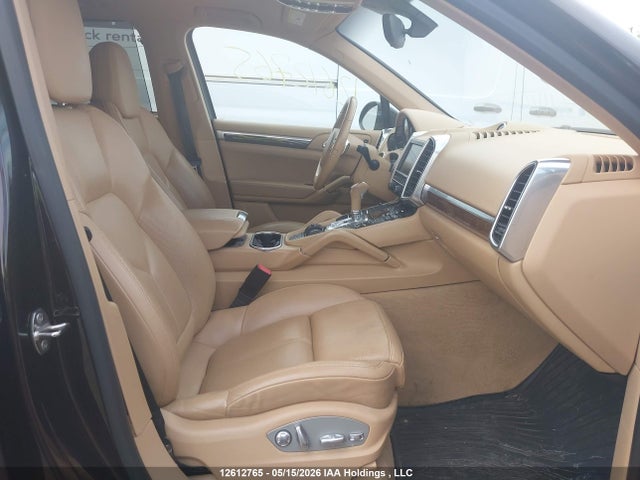 WP1AF2A29ELA39396 Porsche Cayenne Diesel/diesel Platinum Edition