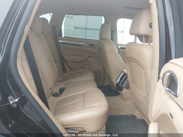 WP1AF2A29ELA39396 Porsche Cayenne Diesel/diesel Platinum Edition