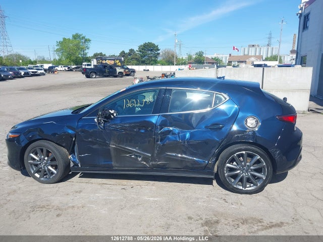 Mazda 3 Premium 2025 JM1BPBMM5S1763500 Image 14