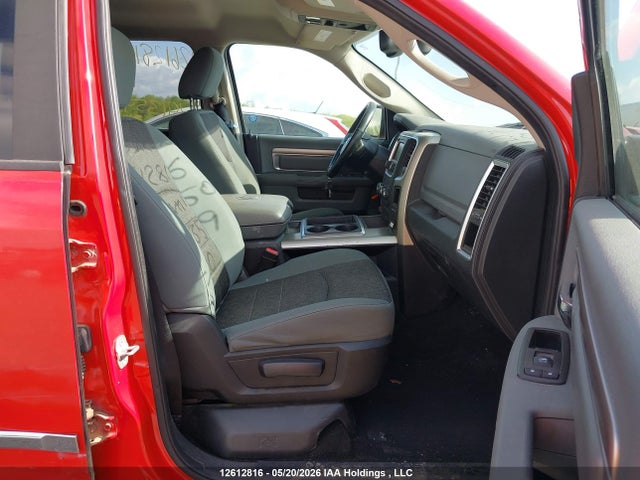 1C6RR7GT1ES141359 RAM 1500 Slt