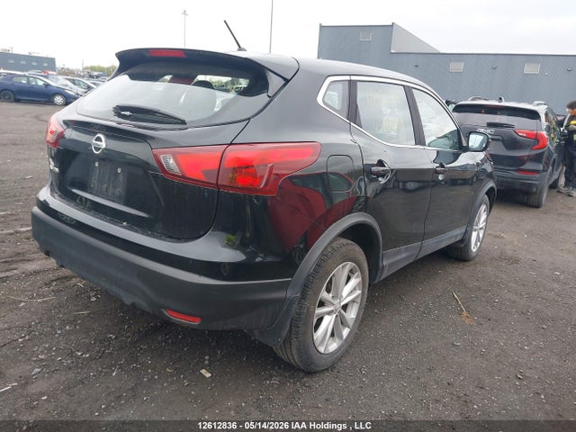 JN1BJ1CPXHW014200 Nissan Qashqai S/sv