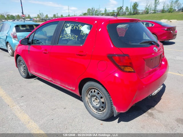 2015 Toyota Yaris Le მანქანა იყიდება აუქციონზე, vin: VNKKTUD38FA052367, აუქციონის ნომერი: 12612848