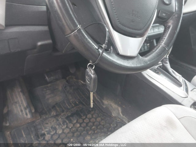 12612850 :رقم المزاد ، 2T1BURHE8FC363940 vin ، 2015 Toyota Corolla Le مزاد بيع
