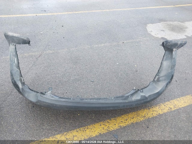 12612850 :رقم المزاد ، 2T1BURHE8FC363940 vin ، 2015 Toyota Corolla Le مزاد بيع