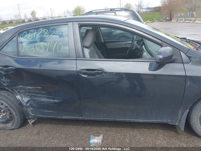 12612850 :رقم المزاد ، 2T1BURHE8FC363940 vin ، 2015 Toyota Corolla Le مزاد بيع