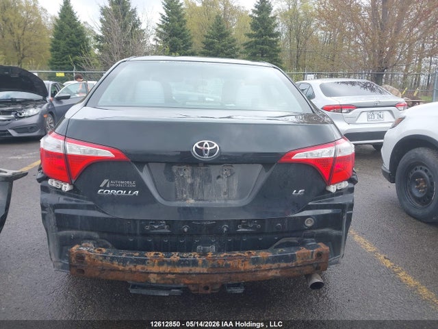12612850 :رقم المزاد ، 2T1BURHE8FC363940 vin ، 2015 Toyota Corolla Le مزاد بيع