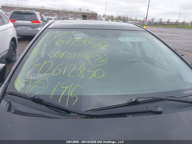 12612850 :رقم المزاد ، 2T1BURHE8FC363940 vin ، 2015 Toyota Corolla Le مزاد بيع