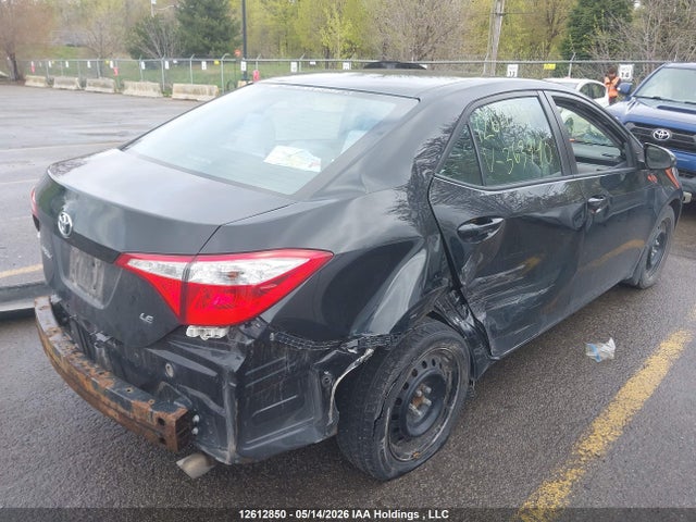 12612850 :رقم المزاد ، 2T1BURHE8FC363940 vin ، 2015 Toyota Corolla Le مزاد بيع