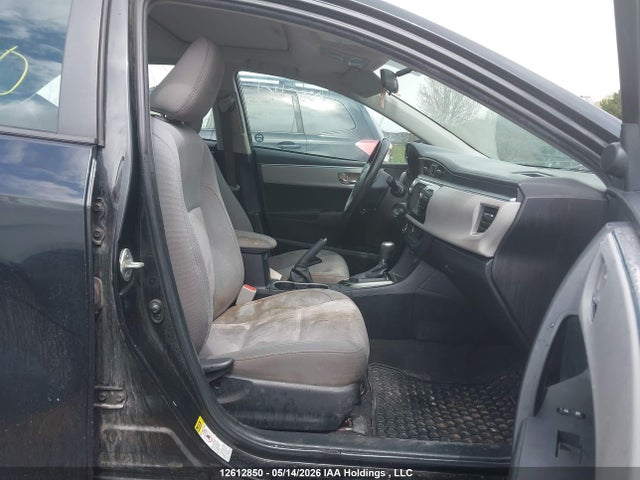 12612850 :رقم المزاد ، 2T1BURHE8FC363940 vin ، 2015 Toyota Corolla Le مزاد بيع