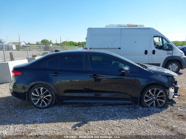 Auction sale of the 2022 Toyota Corolla Se, vin: 5YFB4MBE3NP123835, lot number: 12612852