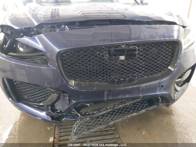 Jaguar F-pace R - Sport 2018 SADCL2FX0JA259527 Image 22