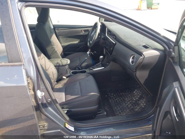 12612898 :رقم المزاد ، 2T1BURHE0HC900982 vin ، 2017 Toyota Corolla Le مزاد بيع