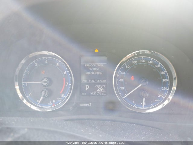 12612898 :رقم المزاد ، 2T1BURHE0HC900982 vin ، 2017 Toyota Corolla Le مزاد بيع